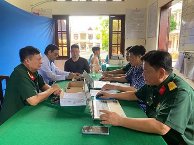 View - 	Thanh niên Cà Mau sẵn sàng lên đường nhập ngũ